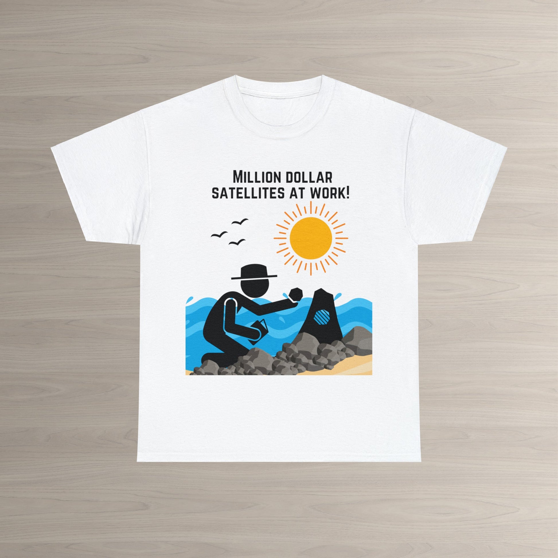 Geocache T-Shirt, Ultimate Cacher Tee Atlas Wanderlust